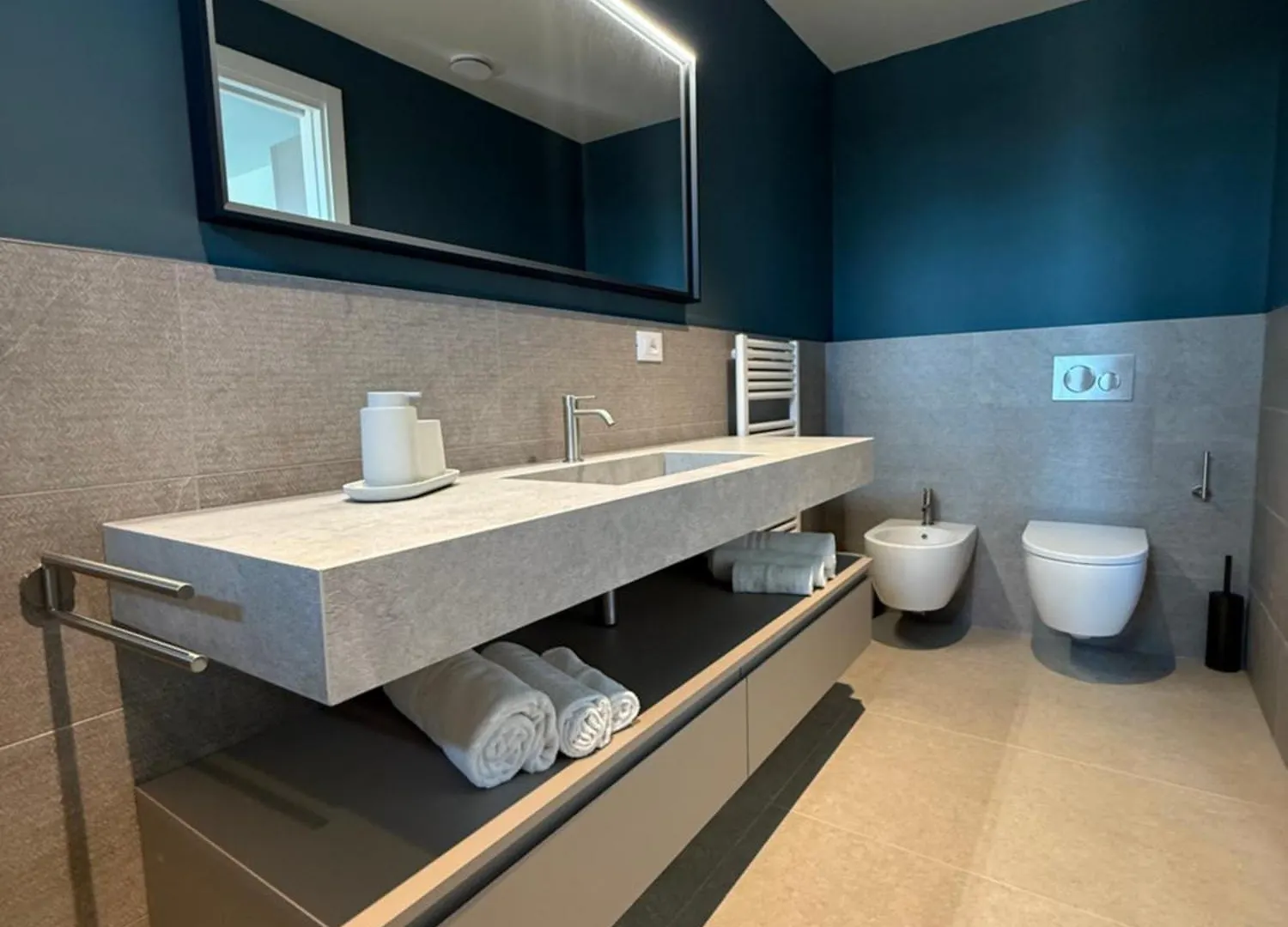 Suite Apartments Prestige 贝拉里亚-伊贾马里纳