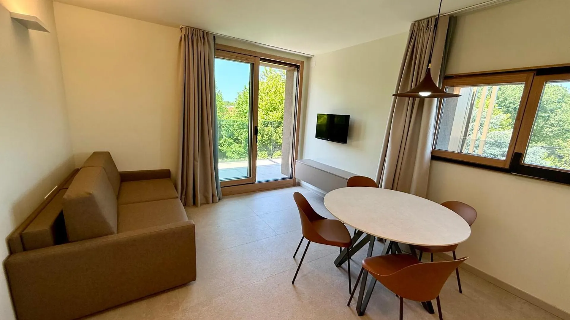 Suite Apartments Prestige 贝拉里亚-伊贾马里纳 意大利