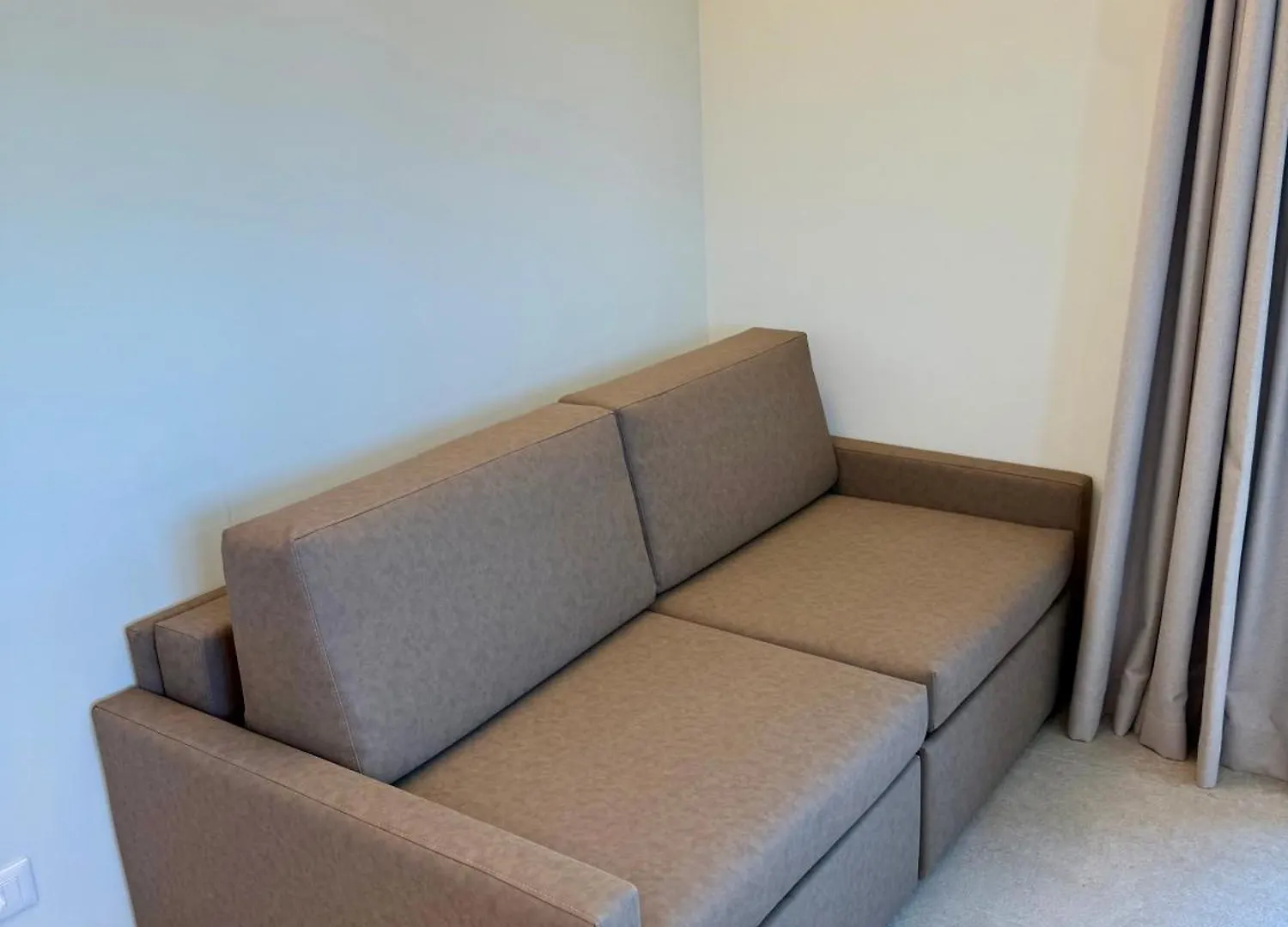 Suite Apartments Prestige 贝拉里亚-伊贾马里纳 0*,  意大利